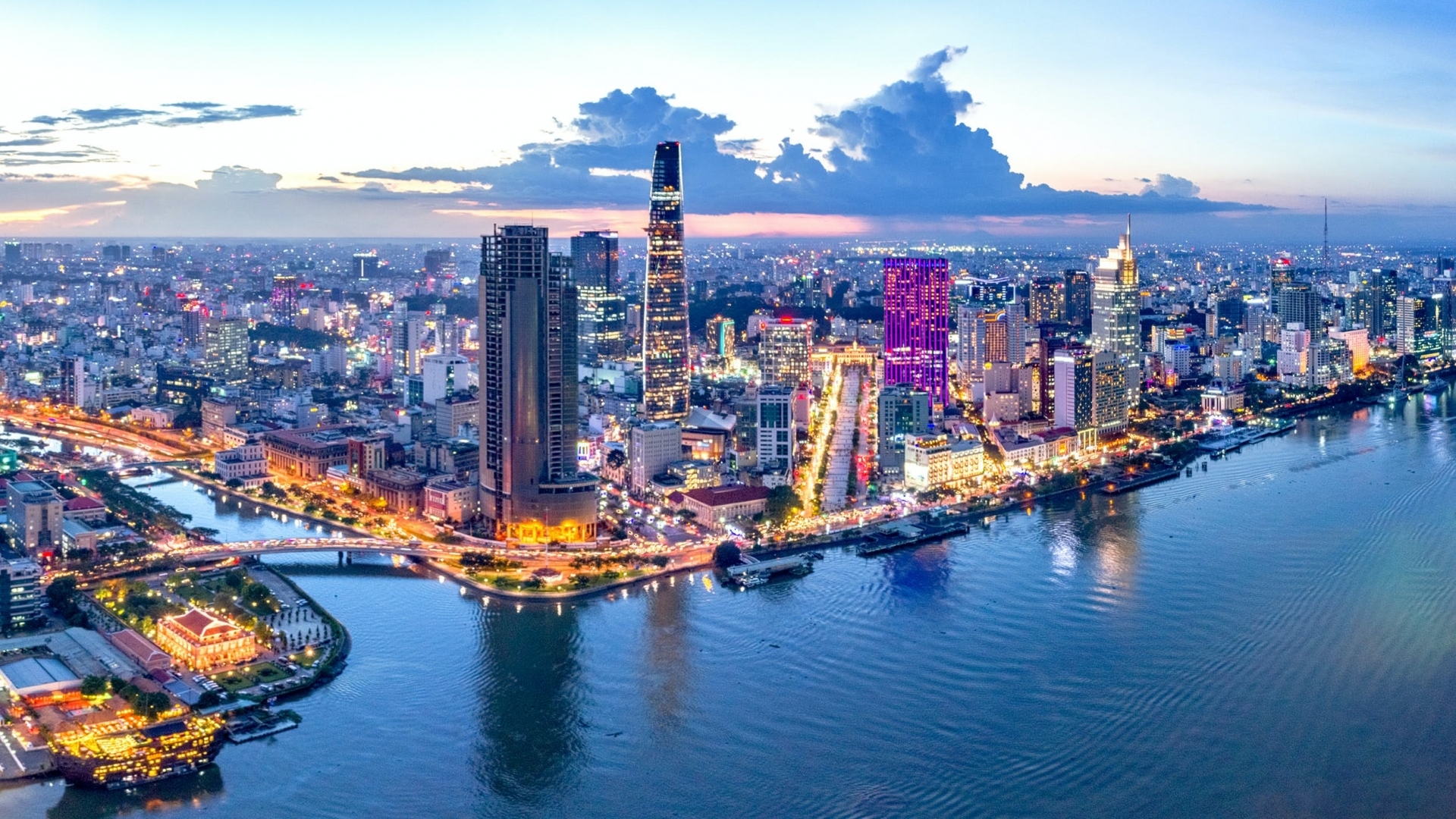 Vietnam Needs to Make Business Simpler to Increase Investment