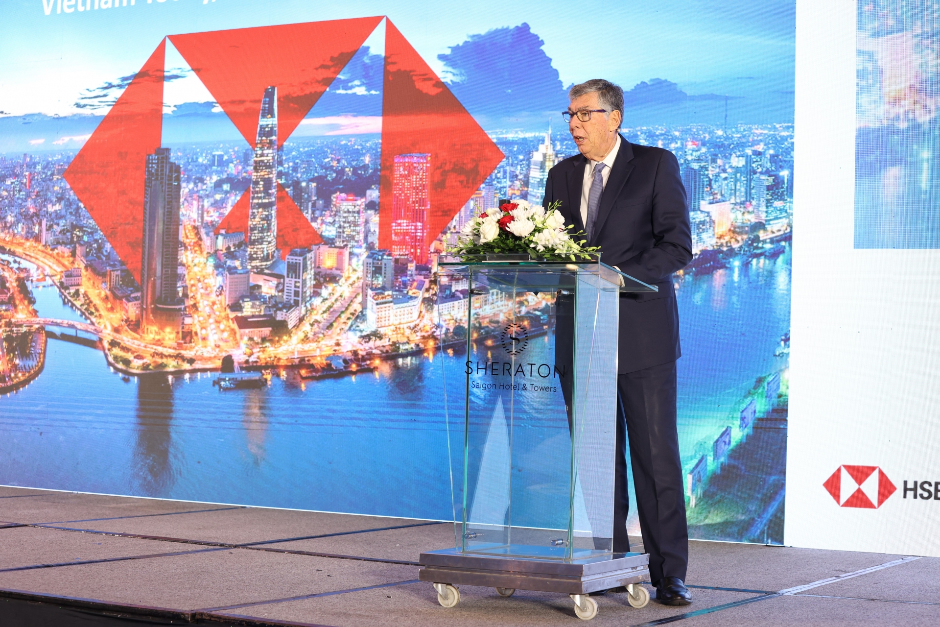Chủ tịch Phòng Thương mại châu Âu nói về làn sóng đầu tư mới sắp đến Việt Nam