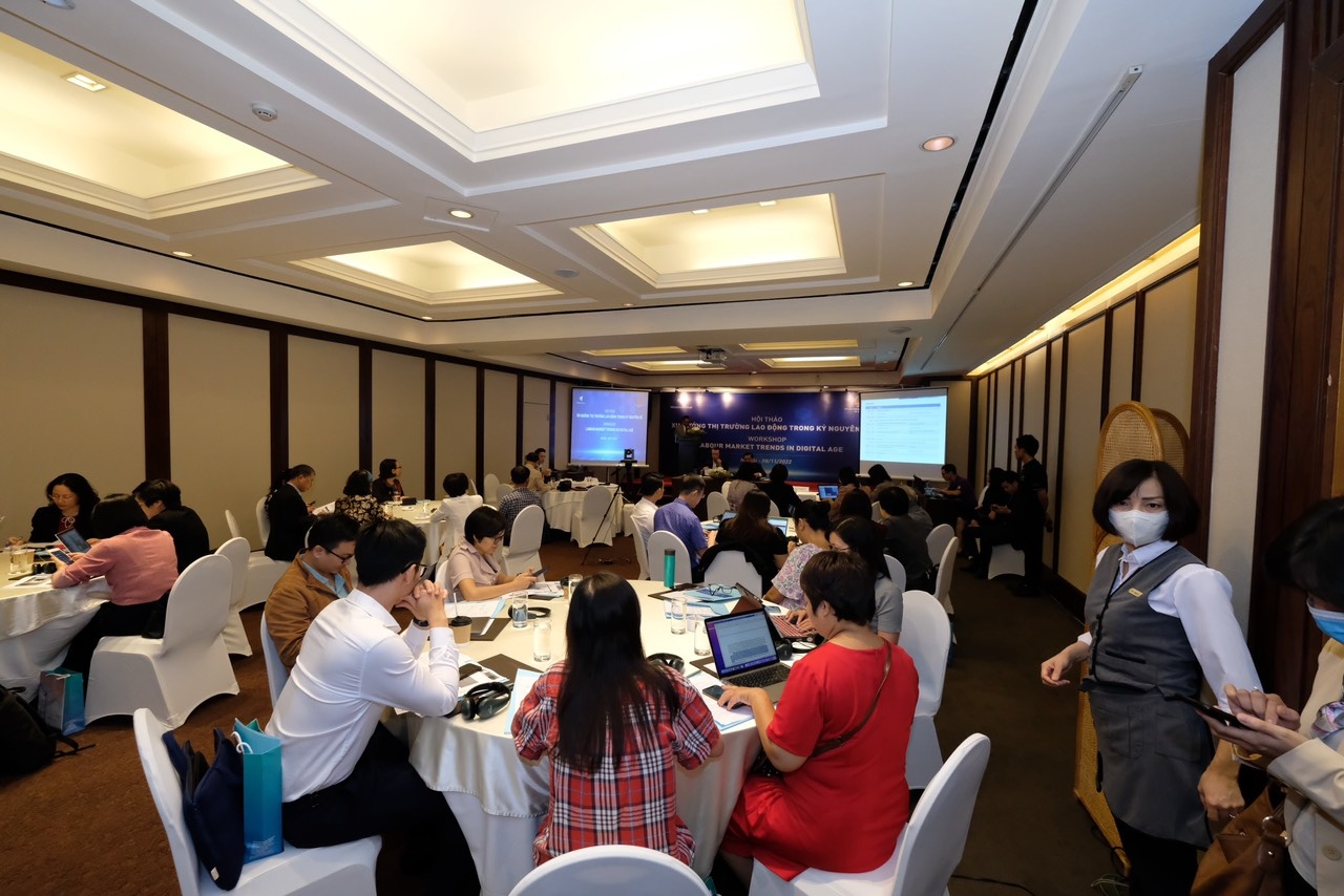 Toàn cảnh hội thảo xu hướng thị trường lao động trong kỷ nguyên số.