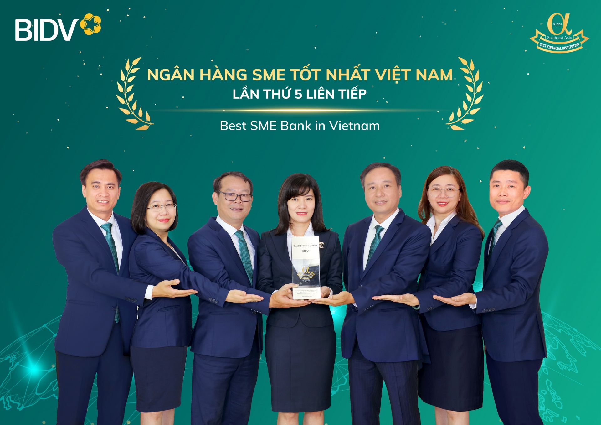 BIDV nhận cú đúp giải thưởng “Ngân hàng SME tốt nhất Việt Nam” lần thứ 5 liên tiếp