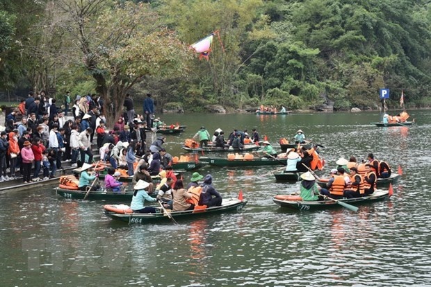 Cả nước ước tính phục vụ 9 triệu lượt khách nội địa dịp Tết Quý Mão | Du lịch | Vietnam+ (VietnamPlus)