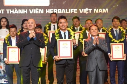Herbalife Việt Nam liên tiếp lọt Top 500 doanh nghiệp lớn nhất Việt Nam năm 2022