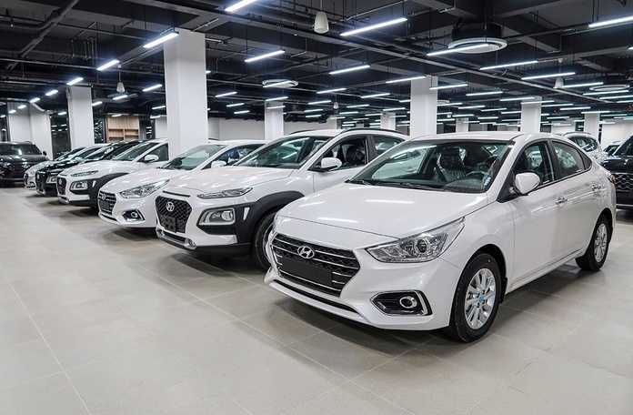 Thị trường ô tô Việt “lao dốc”, có hãng ghi nhận doanh số tháng 1/2023 giảm mạnh