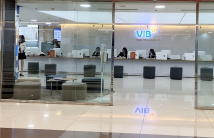 Nhân viên VIB: " Nếu không mua bảo hiểm thì ngân hàng có quyền khước từ vay vốn"