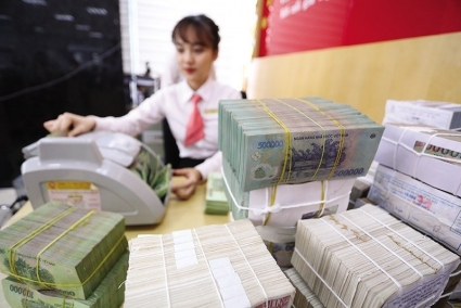 Từ 24/4, tổ chức tín dụng được gia hạn trả nợ và giữ nguyên nhóm nợ