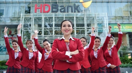 Ngay sau đại hội cổ đông, HDBank công bố chi trả cổ tức bằng tiền với tỷ lệ 10%