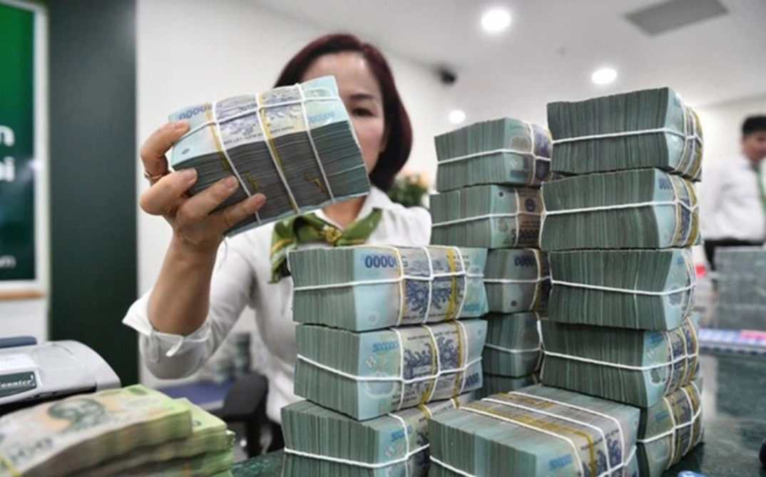 Ngân hàng Nhà nước bắt đầu bơm ra thị trường gần 111.000 tỷ đồng