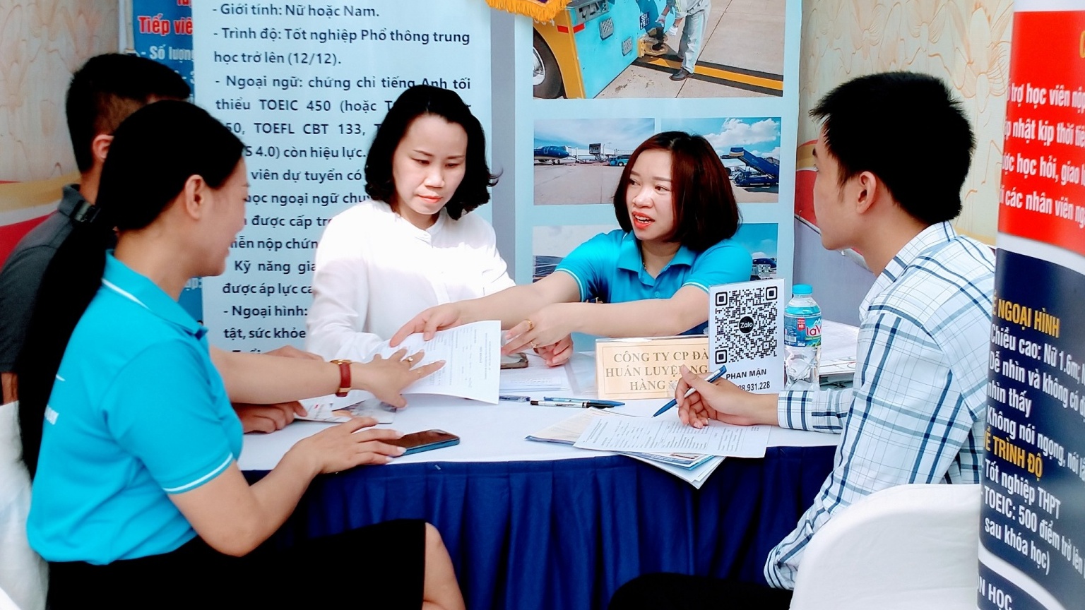 Hà Nội: Hàng nghìn cơ hội việc làm cho lao động quận Đống Đa