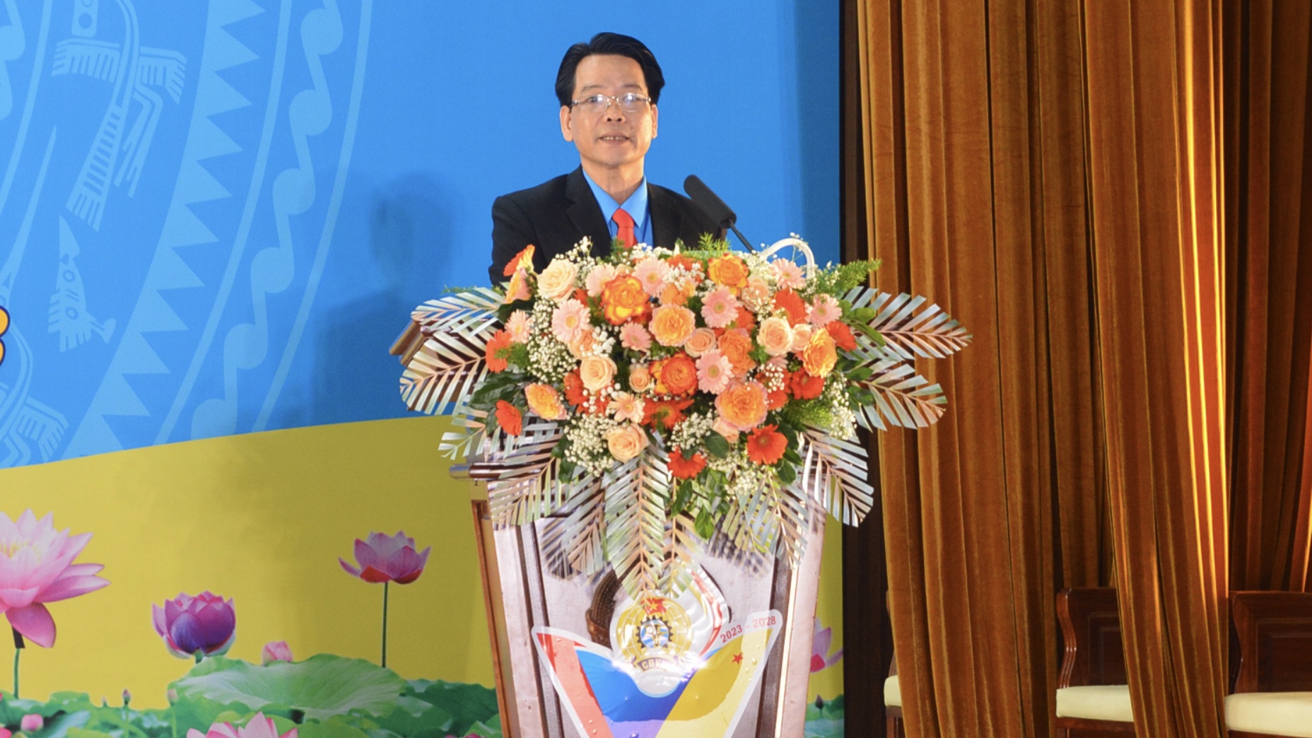 Đồng chí Lê Trọng Nguyên tái đắc cử Chủ tịch LĐLĐ quận Cẩm Lệ