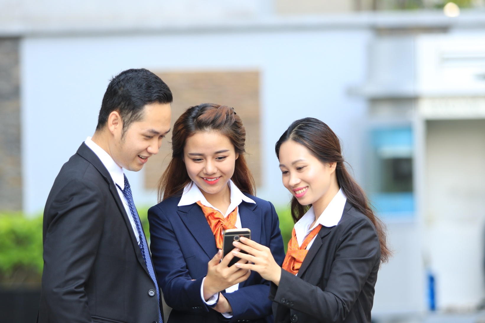Nhóm ngành tài chính – ngân hàng – bảo hiểm là một trong năm nhóm ngành đang có nhu cầu tuyển dụng lao động nhiều nhất (Ảnh minh họa)