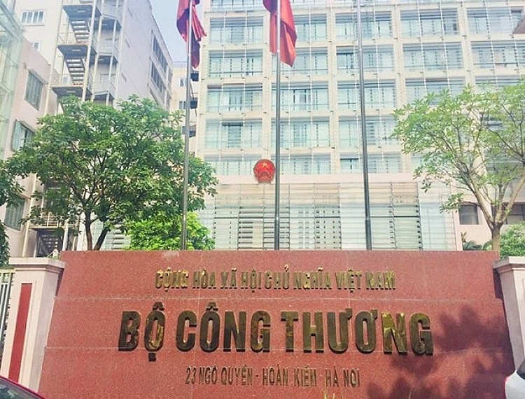 Bộ Công Thương yêu cầu các đơn vị không để thiếu điện, thiếu than, xăng dầu và khí đốt