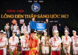 SHB mang Trung thu yêu thương đến với trẻ em tỉnh Thái Bình