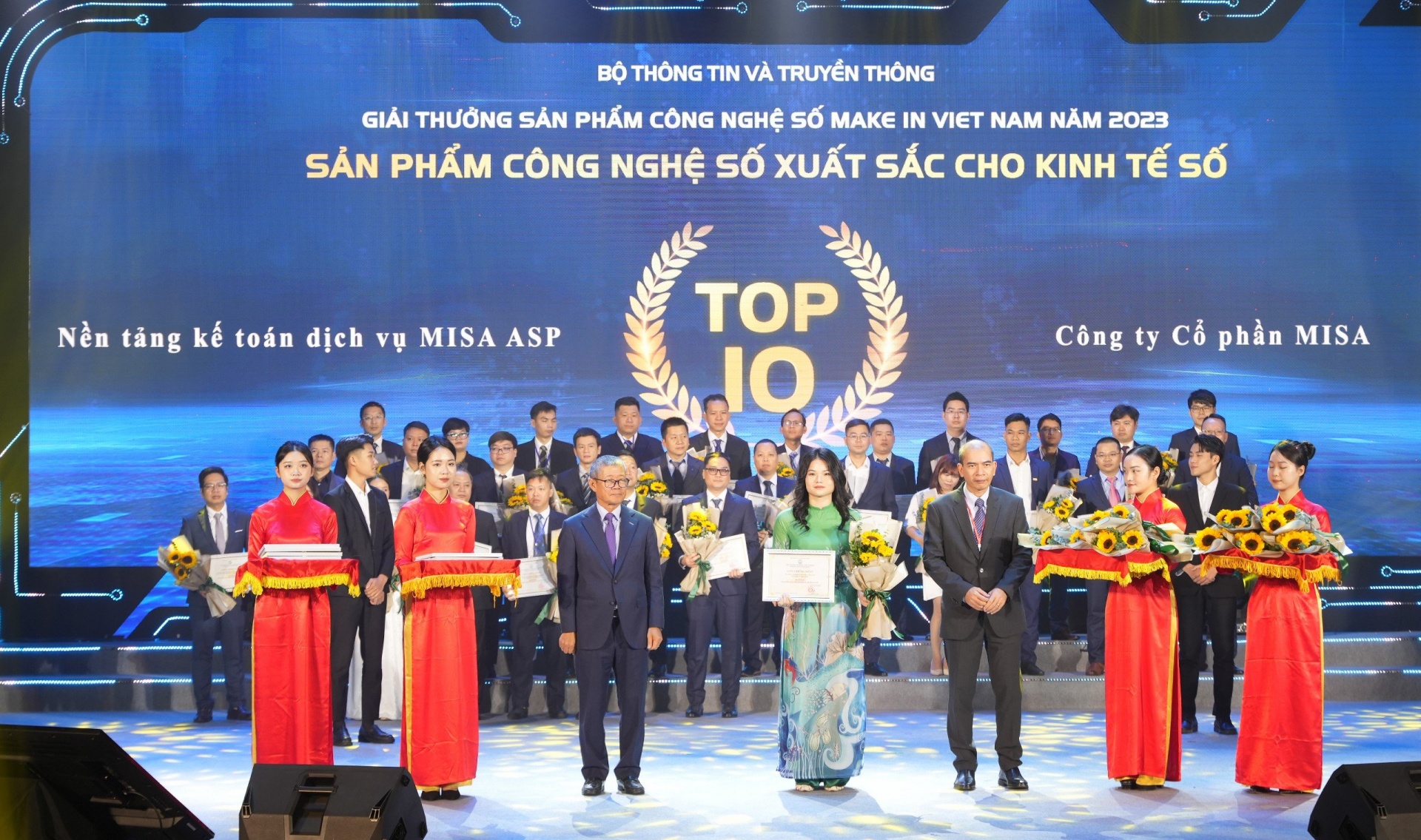 02 giải pháp MISA được vinh danh là sản phẩm công nghệ số xuất sắc Make in Vietnam 2023