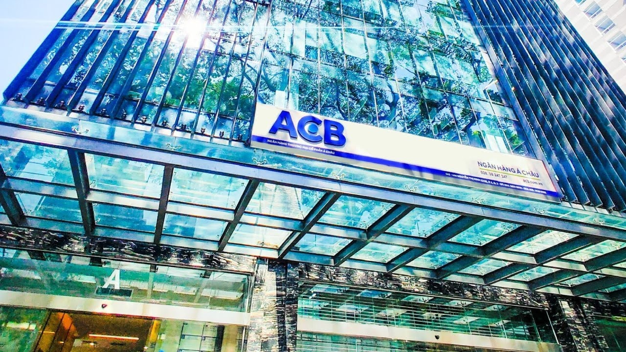 ACB – ngôi sao sáng của ngành Ngân hàng năm 2023 giữa những “cơn gió ngược”