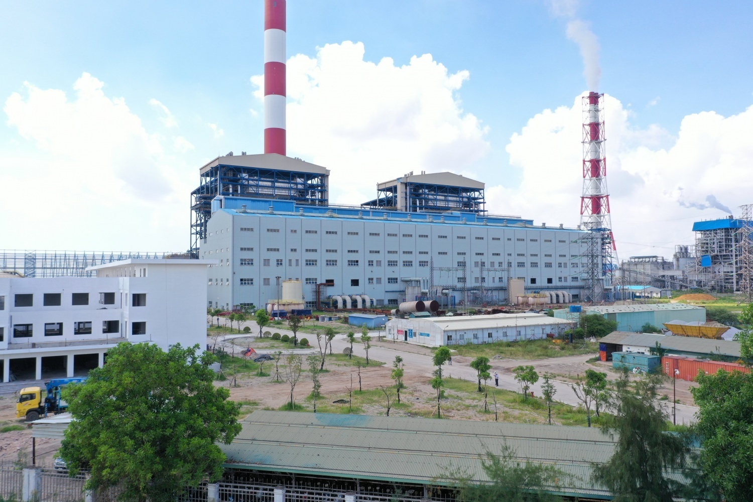Tập đoàn Dầu khí Quốc gia Việt Nam: Vững chí bền lòng, đi trong gió ngược