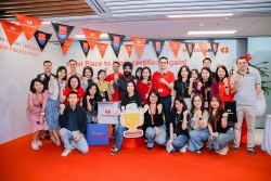 Techcombank hai năm liên tiếp được vinh danh “Nơi làm việc xuất sắc nhất Việt Nam”