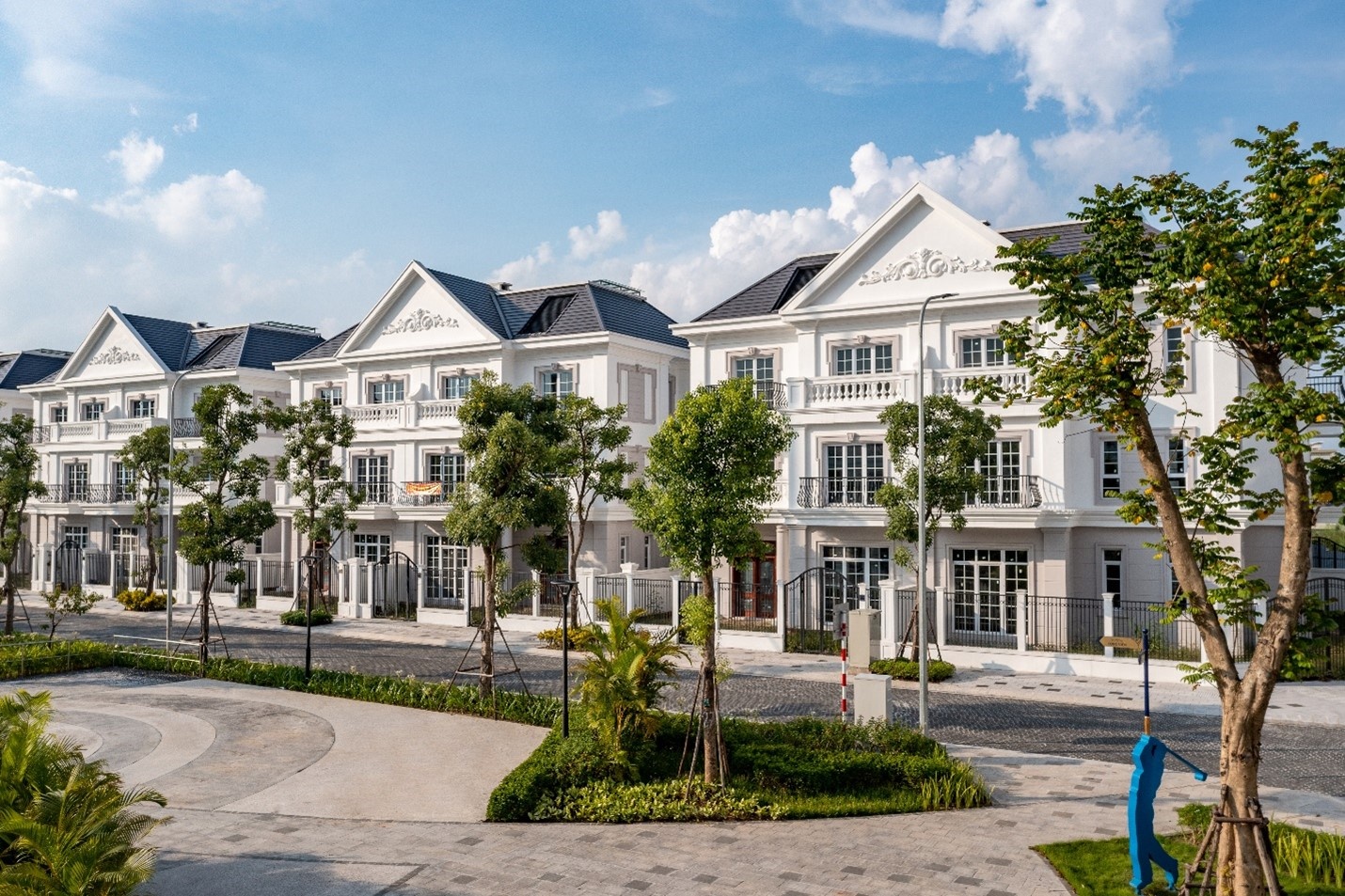 Eurowindow Twin Parks: Không gian sống trọn vẹn của cư dân hiện đại