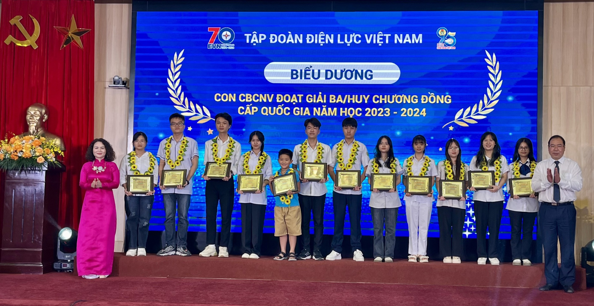 Công đoàn EVN: Lan tỏa tinh thần hiếu học, chăm lo thế hệ tương lai của các gia đình CBCNV ngành điện lực