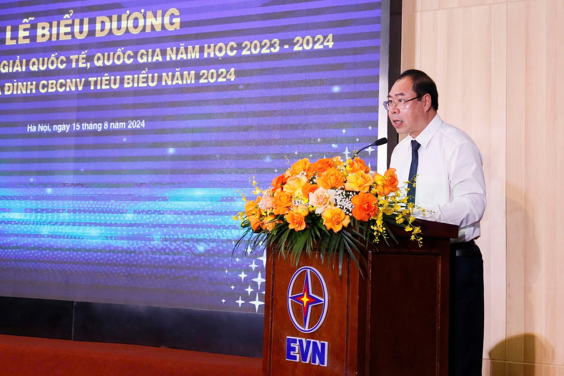 Công đoàn EVN: Lan tỏa tinh thần hiếu học, chăm lo thế hệ tương lai của các gia đình CBCNV ngành điện lực