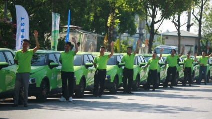 An Taxi và nỗ lực "phủ xanh" giao thông công cộng Hà Nội