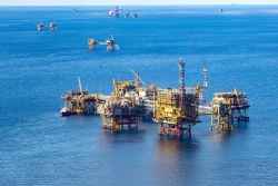 Petrovietnam: “Một đội ngũ - Một mục tiêu”, cho ngọn lửa năng lượng quốc gia luôn rực sáng