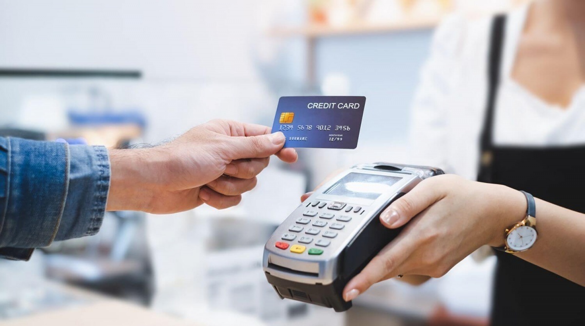 Vay "nóng" để đáo hạn thẻ tín dụng, cẩn thận các rủi ro pháp lý, lộ thông tin cá nhân