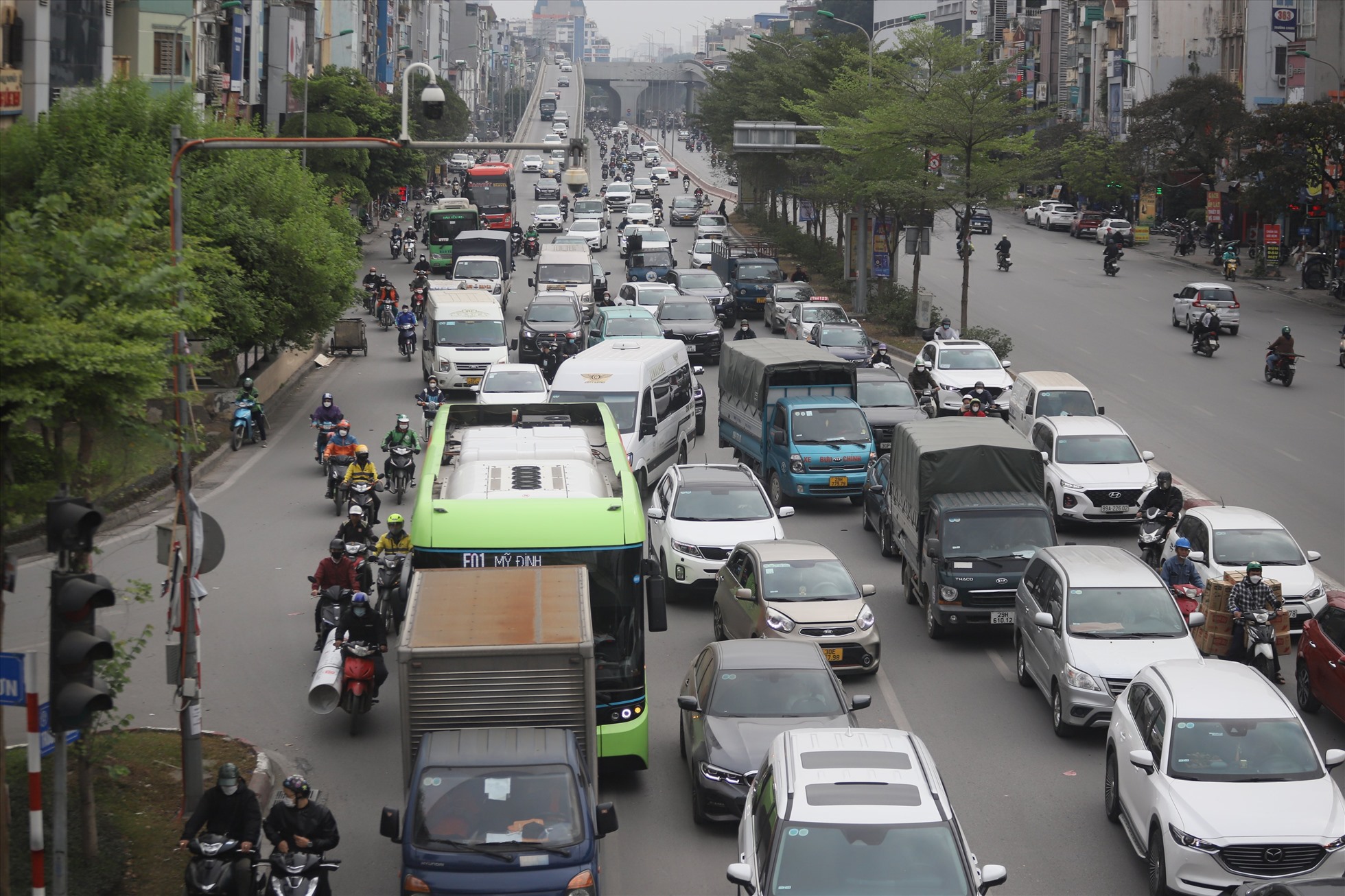 Đường Vành đai 2 và Vành đai 3 Hà Nội: Sự tương đồng ùn tắc chưa có lời giải