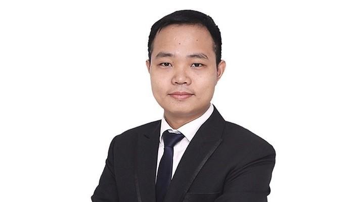 &Ocirc;ng B&ugrave;i Văn Huy, Gi&aacute;m đốc M&ocirc;i giới Chứng kho&aacute;n HSC