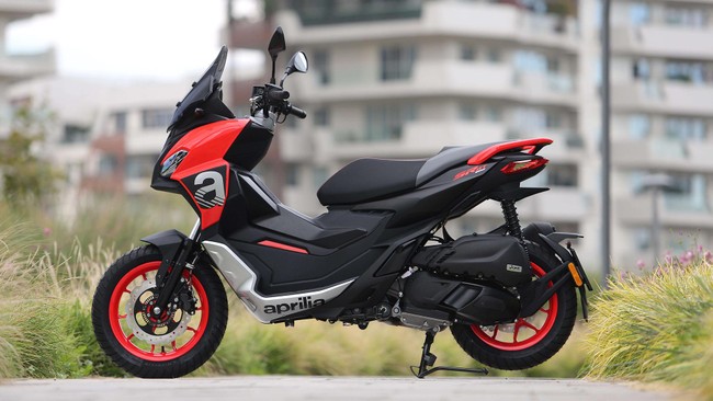 Chi tiết xe tay ga mới Aprilia SR GT gi&aacute; từ 97 triệu đồng ảnh 1