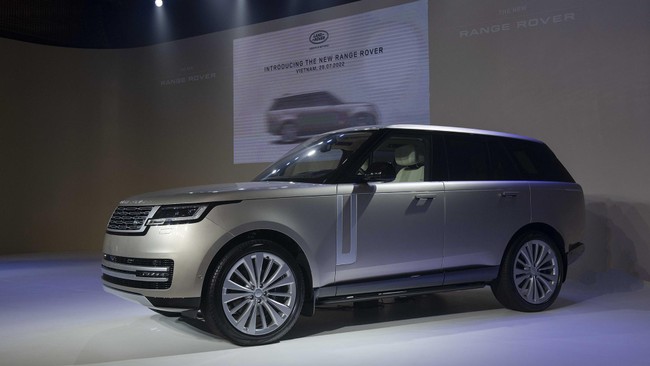 Range Rover mới c&oacute; mặt tại Việt Nam, gi&aacute; cao nhất gần 24 tỷ đồng ảnh 1