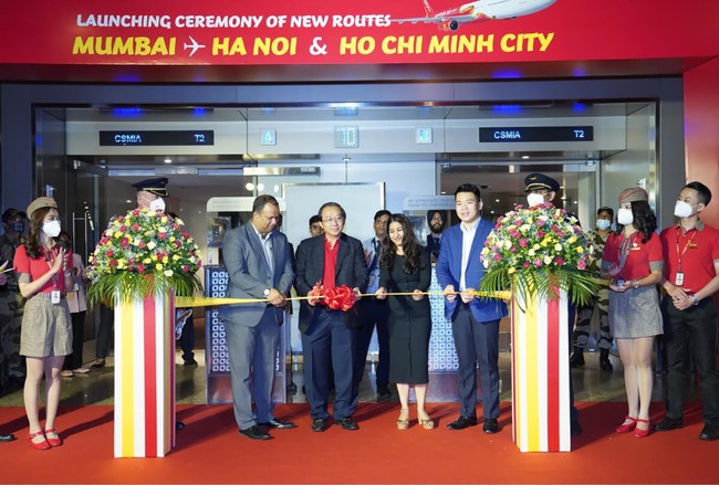 Vietjet đạt kết quả kinh doanh t&iacute;ch cực s&aacute;u th&aacute;ng đầu năm, th&iacute;ch ứng để phục hồi kinh tế c&ugrave;ng c&aacute;c địa phương v&agrave; cả nước ảnh 2