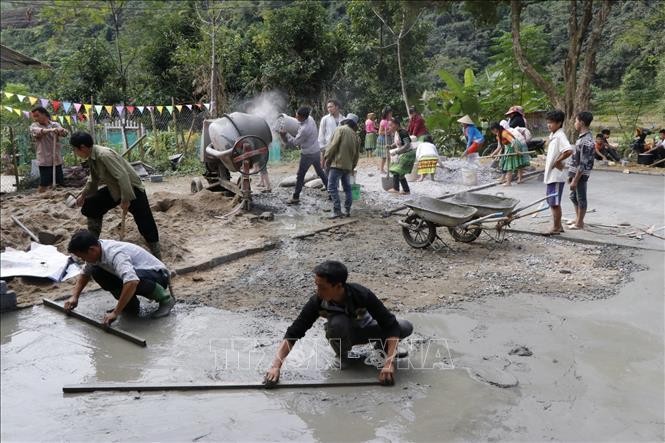 Chương tr&igrave;nh 135 đ&atilde; g&oacute;p phần giảm ngh&egrave;o nhanh v&agrave; bền vững cho người d&acirc;n v&ugrave;ng cao Y&ecirc;n B&aacute;i, đặc biệt l&agrave; đồng b&agrave;o d&acirc;n tộc thiểu số. Ảnh/TTXVN