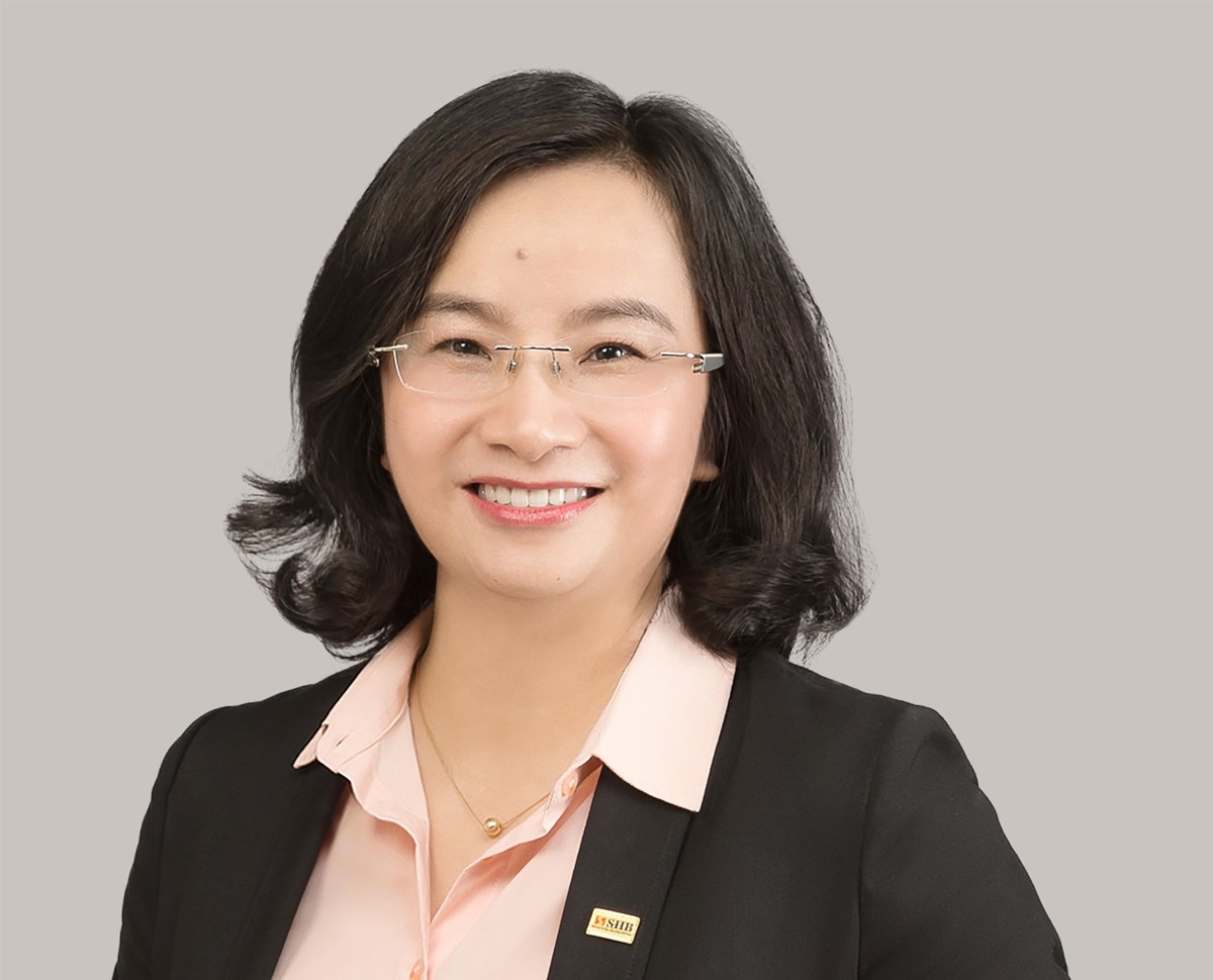 B&agrave; Ng&ocirc; Thu H&agrave; - t&acirc;n Tổng Gi&aacute;m đốc Ng&acirc;n h&agrave;ng SHB.