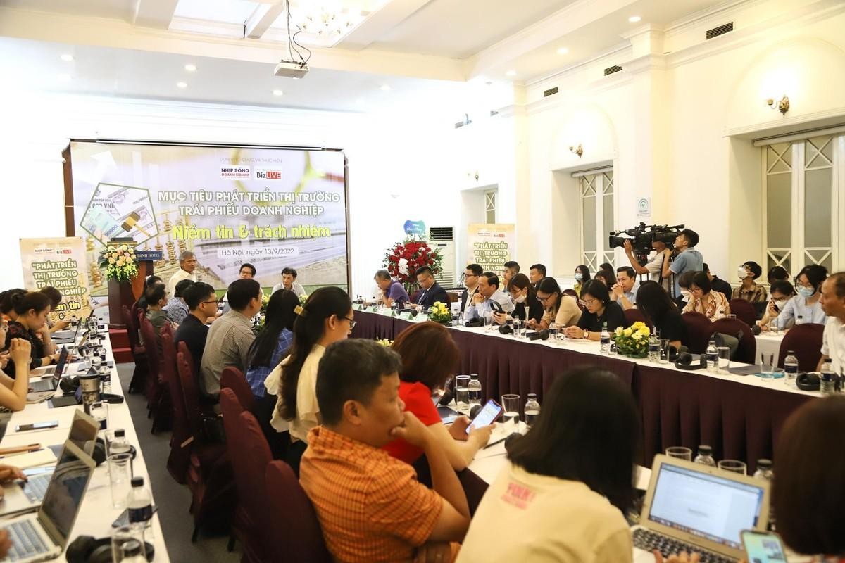 Vietnam&rsquo;s Bond Market Should Have Stronger Presence of Global Rating Companies, Experts Say