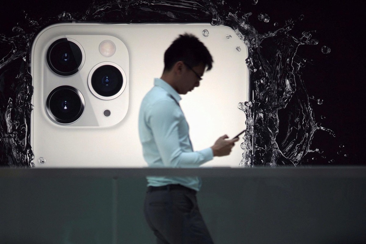 Người d&ugrave;ng phải chi nhiều tiền hơn để sử dụng ứng dụng c&oacute; ph&iacute; tr&ecirc;n iPhone