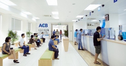 Fitch Upgrades Asia Commercial Joint Stock Bank to &apos;BB-&apos;; Outlook Stable