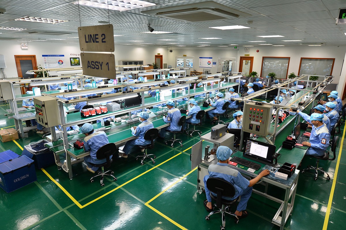 Vietnam Likely to Have Current Surplus in 2022, HSBC Says